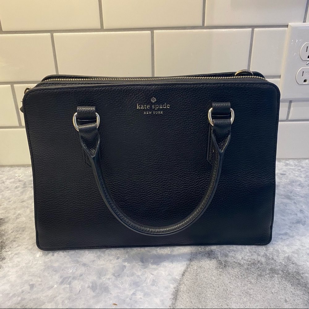 Black Kate spade purse